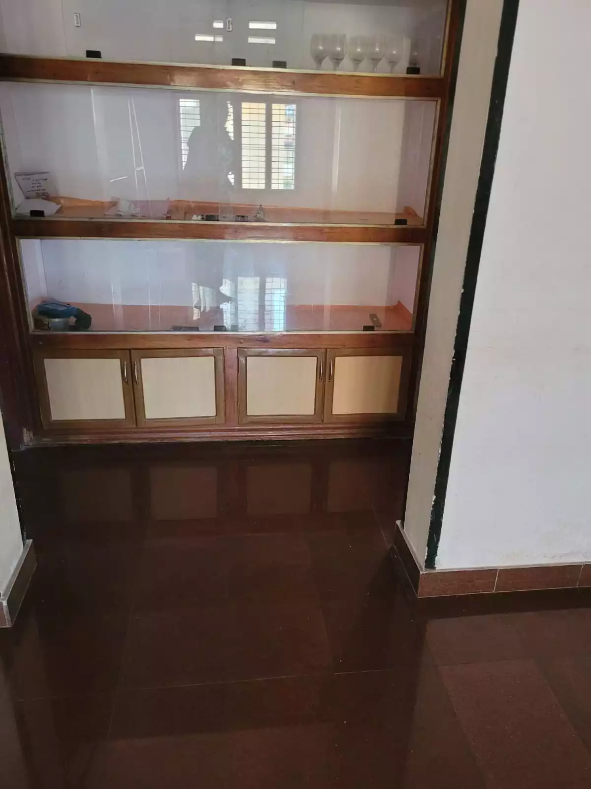 2 BHK House for Rent at Kaloor, Kochi - First floor 