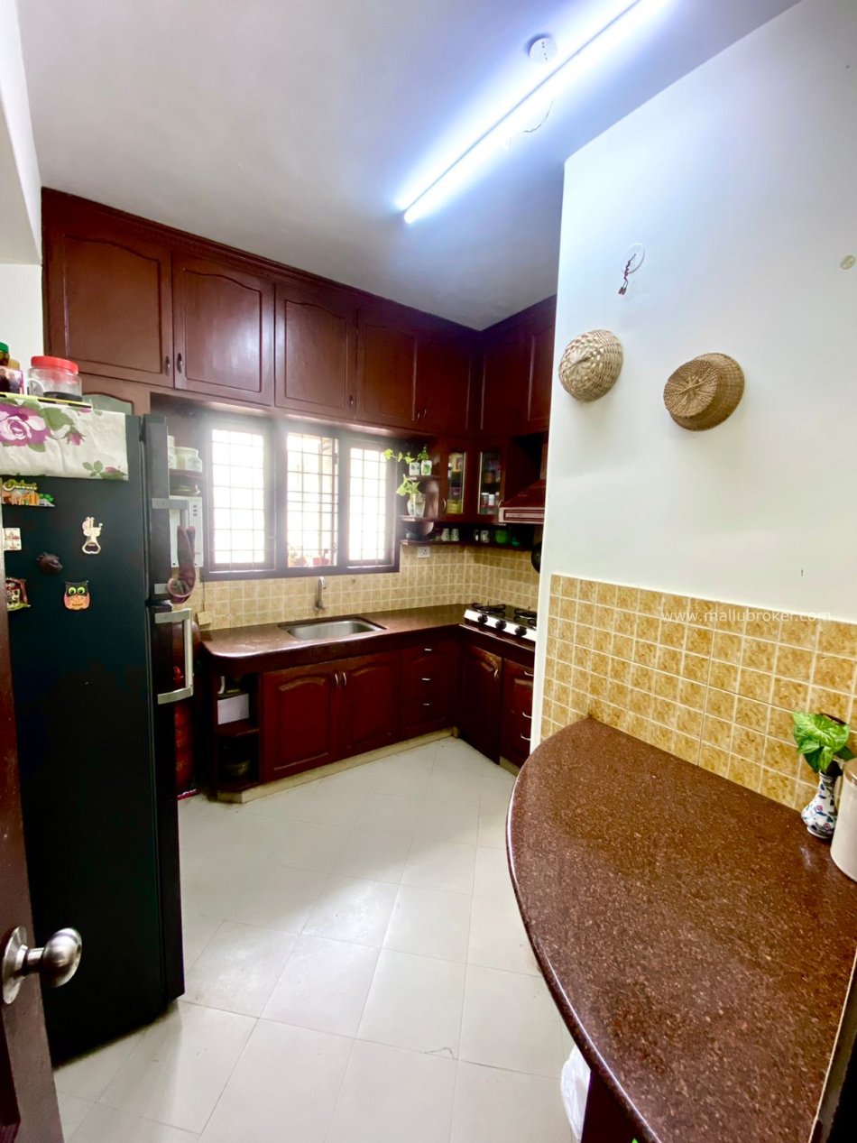 3 BHK Fully Furnished Apartment for Sale at Vytilla, Kochi
