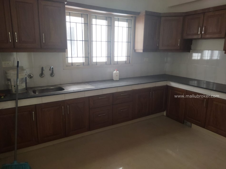 3 BHK Apartment for Sale at Thykoodam 50 Lacs