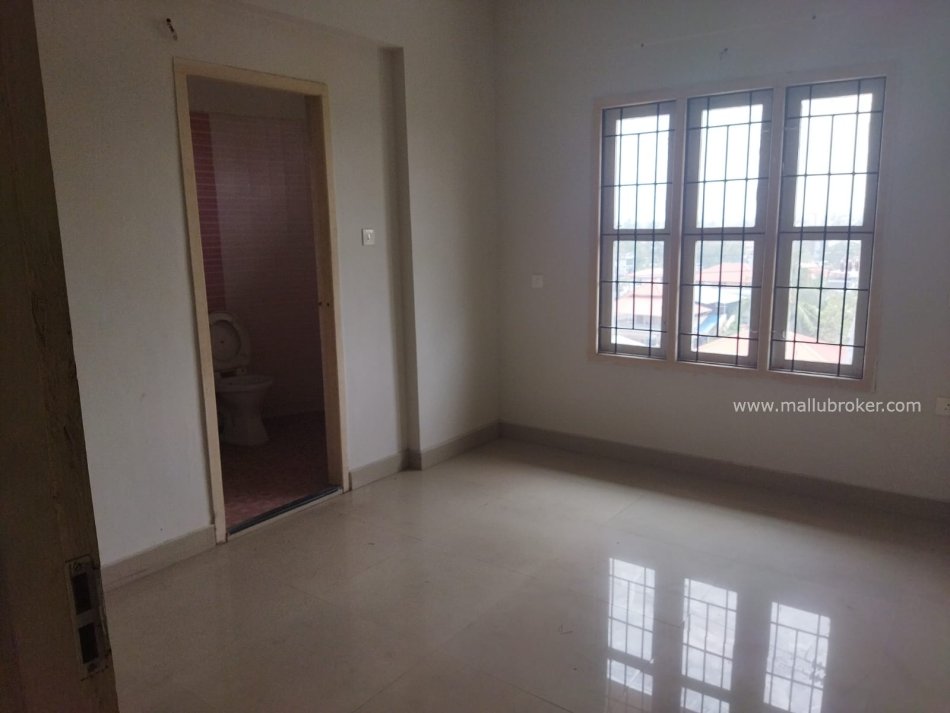 3 BHK Apartment for Sale at Thykoodam 50 Lacs