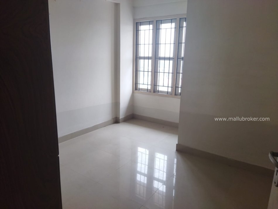 3 BHK Apartment for Sale at Thykoodam 50 Lacs