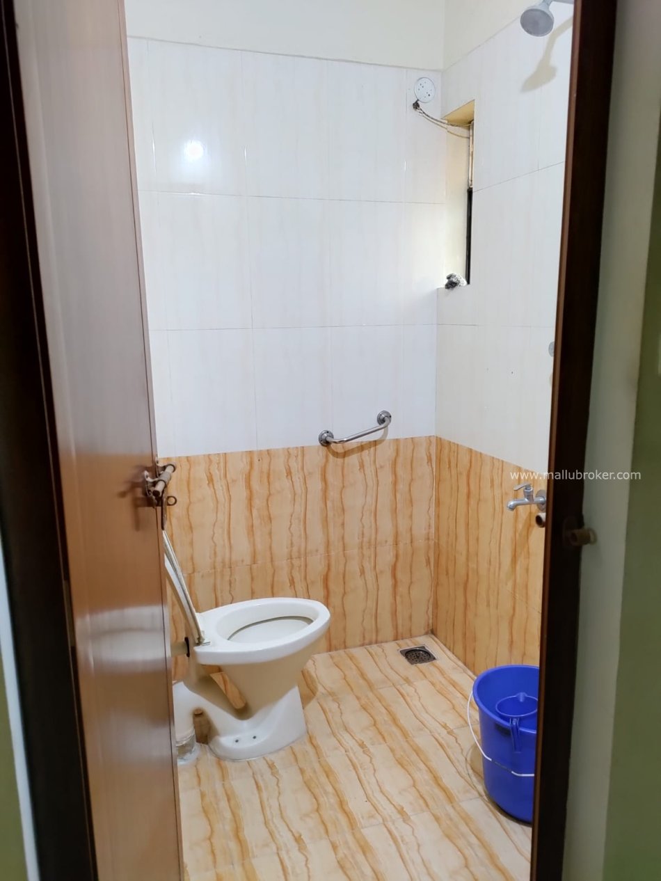 3bhk apartment for sale in thripunithara near pavamkulangara @42lacs