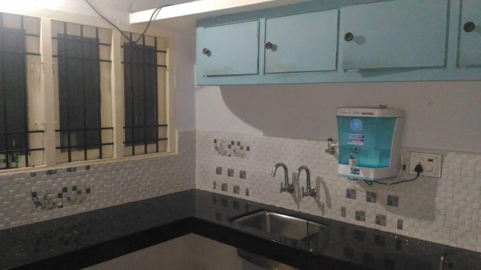 2 bhk independent house for rent 