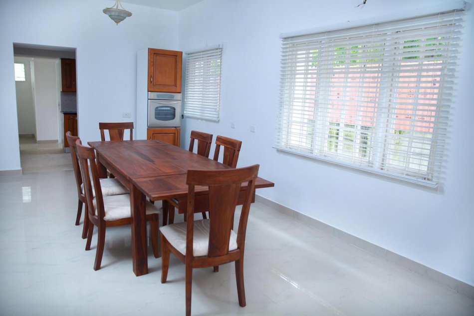 4 BHK VILLA FOR SALE AT THRIPUNITHURA