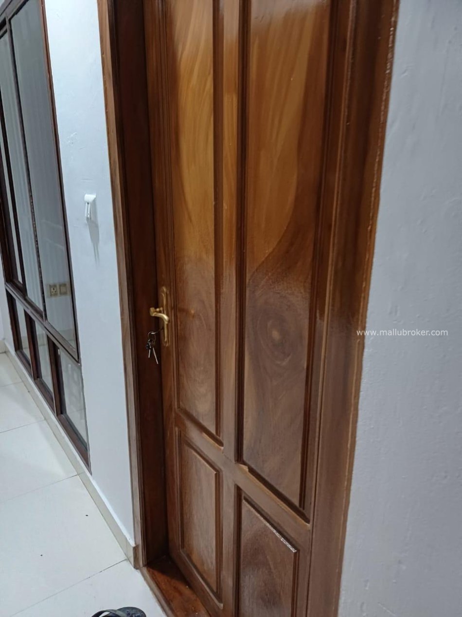 3 bhk/ 2T flat for sale 