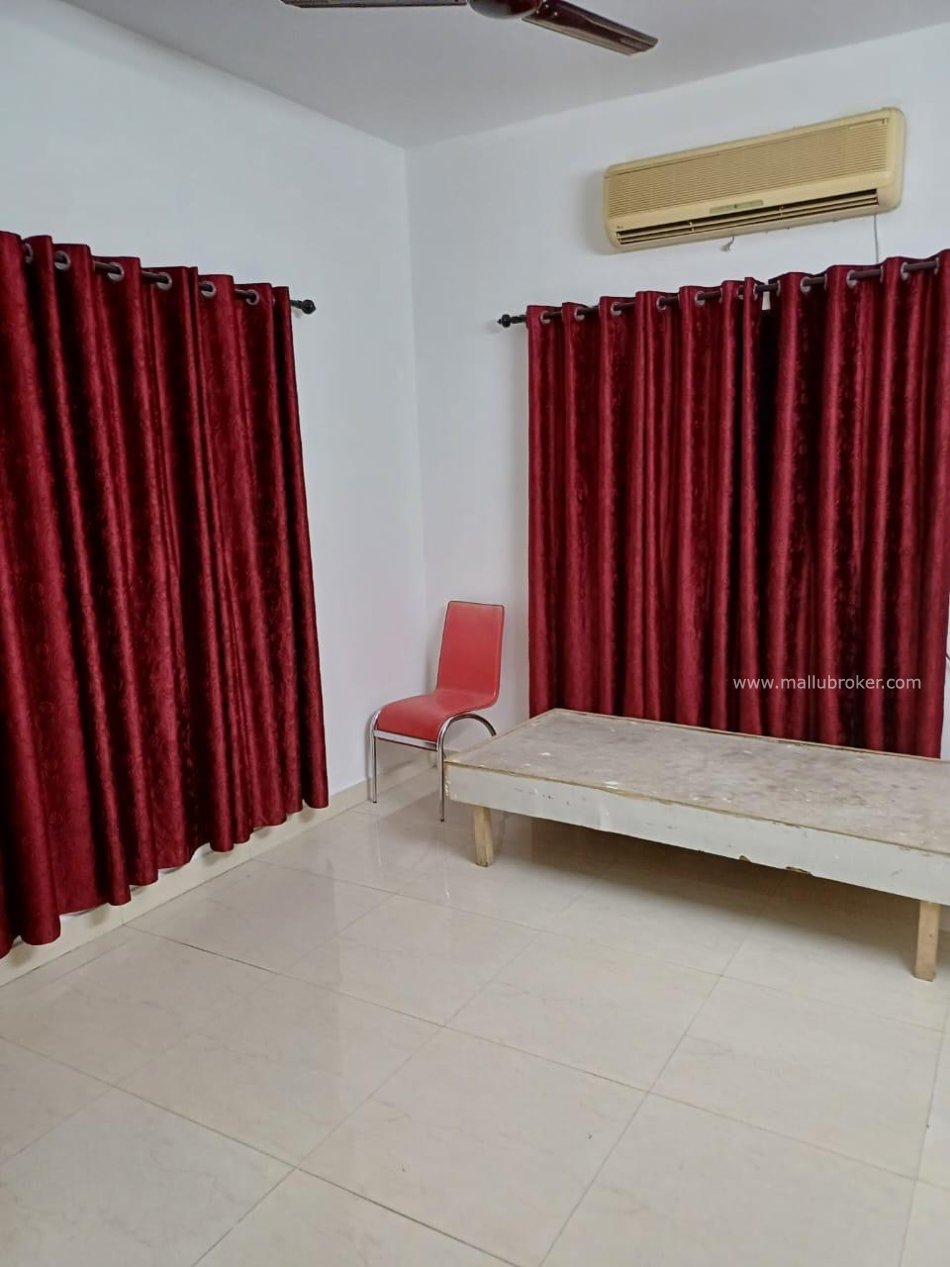 3 bhk/ 2T flat for sale 