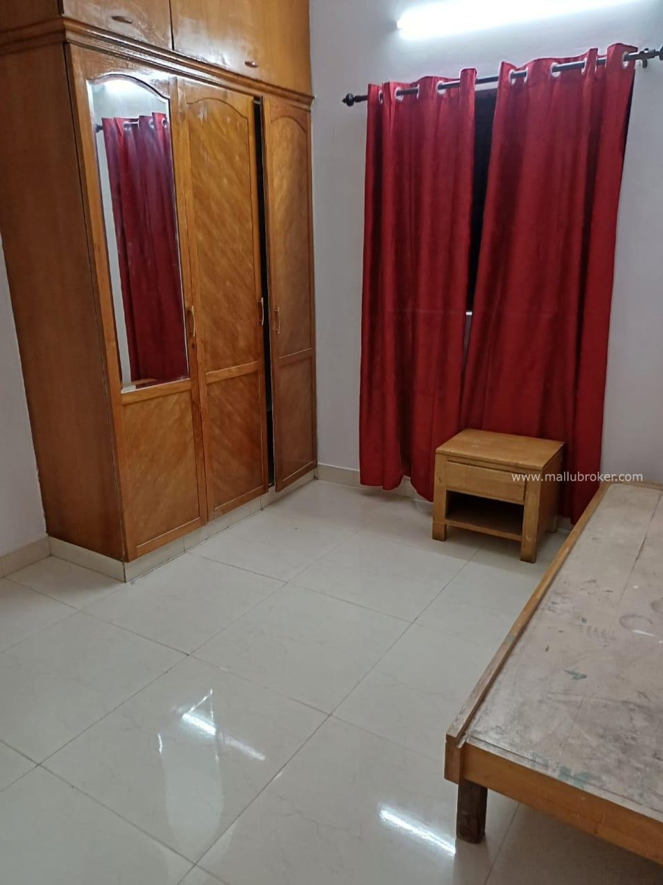 3 bhk/ 2T flat for sale 