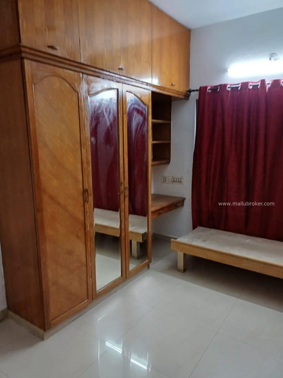 3 bhk/ 2T flat for sale 