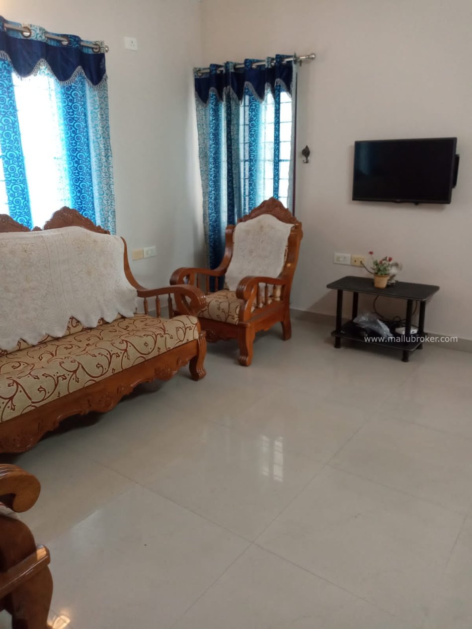 3 BHK Apartment for Rent at Vytilla