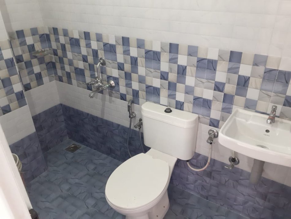 3BHK Flat on 15th floor for rent near infopark Kakkand