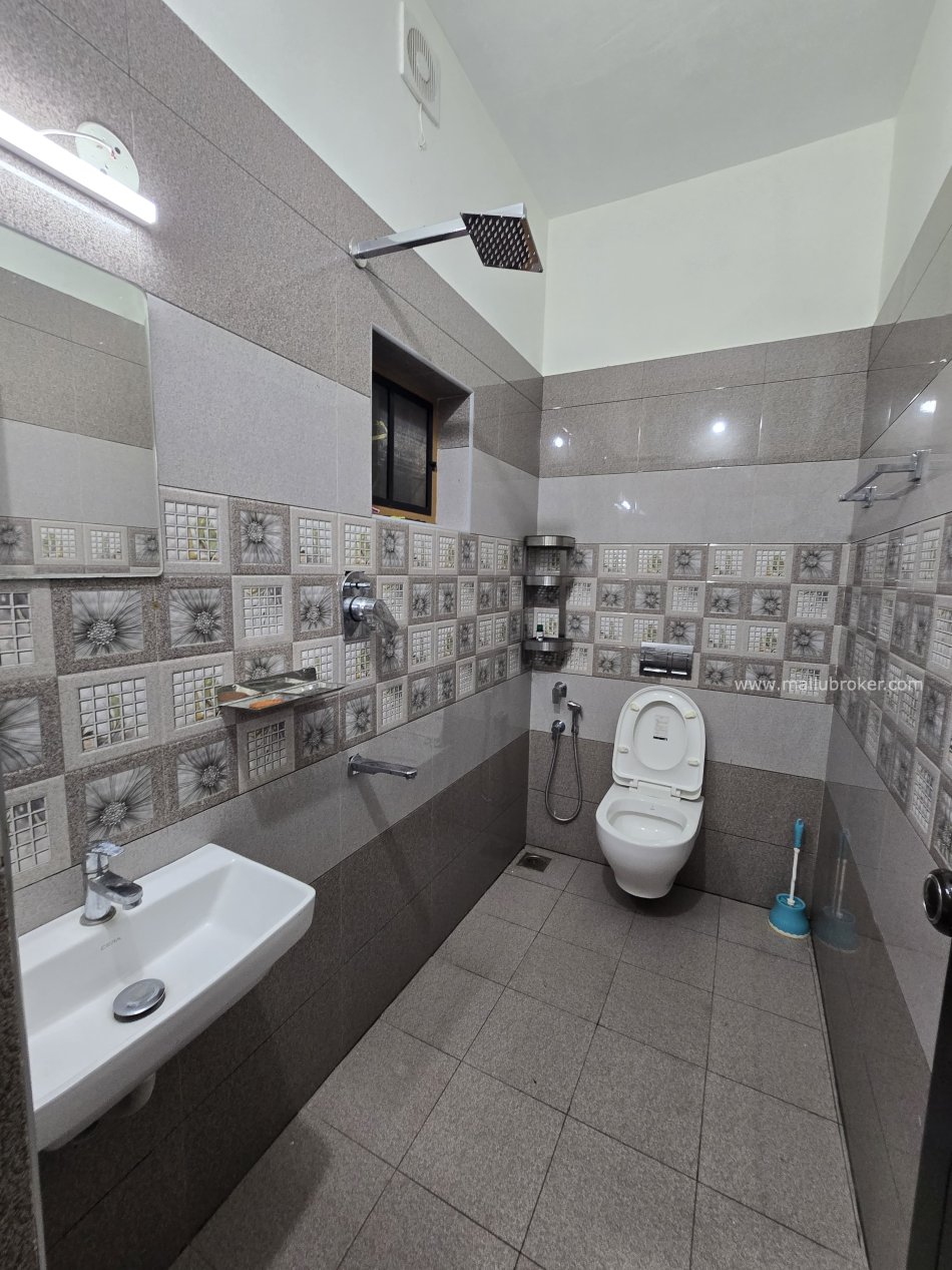 Upstairs 2bhk of a villa for rent